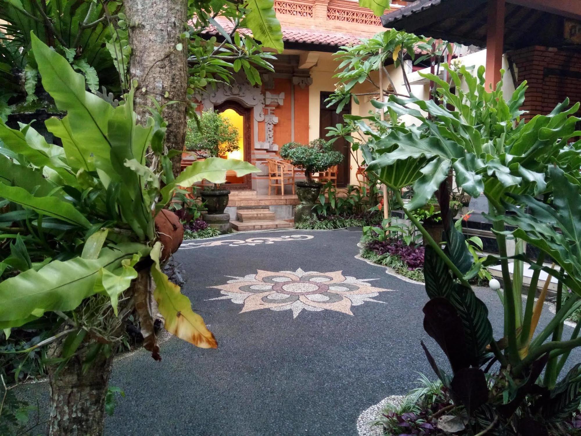 The Unique Homestay Убуд Екстер'єр фото